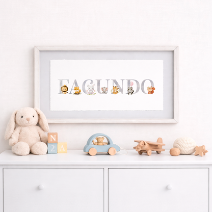 Cuadro con nombres decorados con motivos de animalitos bebés