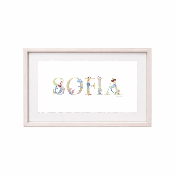 Cuadro con nombres decorados con motivos de sirenas