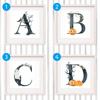 Cuadro con inicial de nombre: Ilustración de halloween