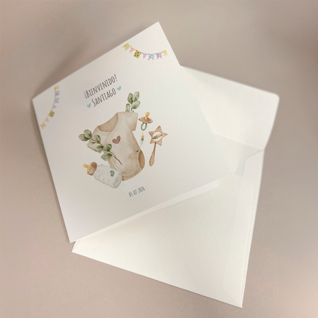 Tarjeta de felicitaciones: Ropita de bebé