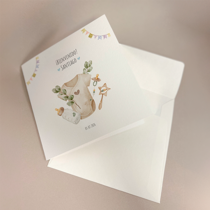 Tarjeta de felicitaciones: Ropita de bebé